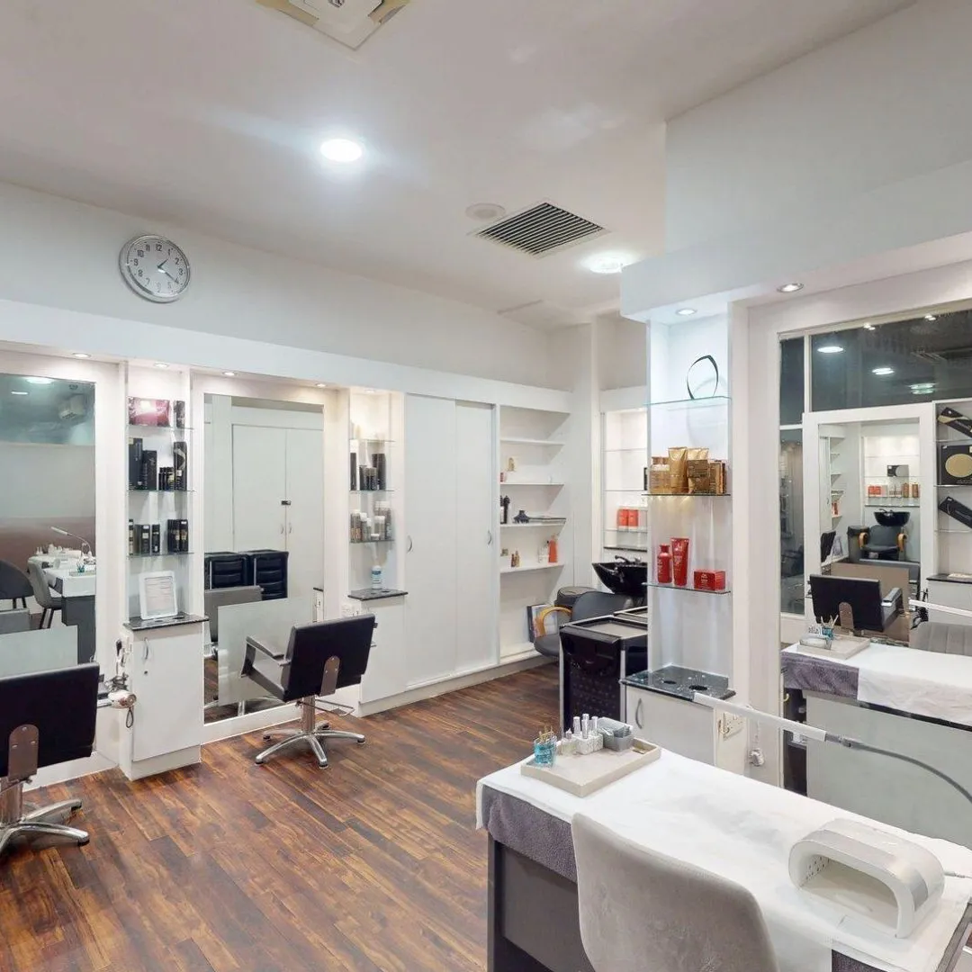 Nail Salon