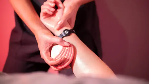 Full Body Supreme Calming Massage  - Hot Lava Shells