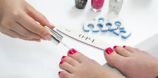 OPI Gel Soak Off & Reapplication on Toes