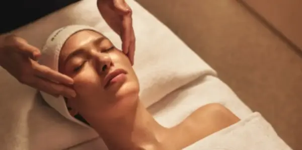 ELEMIS Enhanced Facial